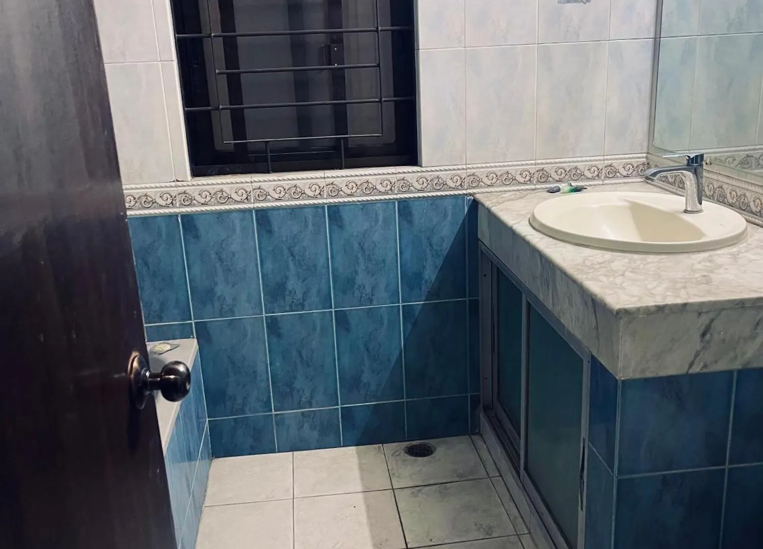 Luxury Apartment In Gulshan Daca 0*,  Bangladeche
